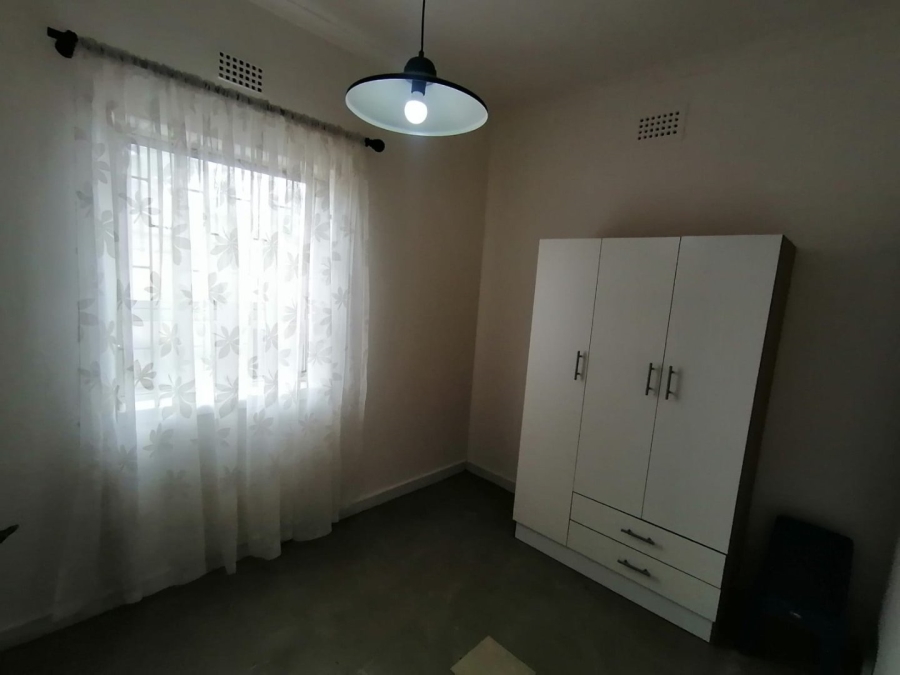 To Let  Bedroom Property for Rent in Ruyterwacht Western Cape